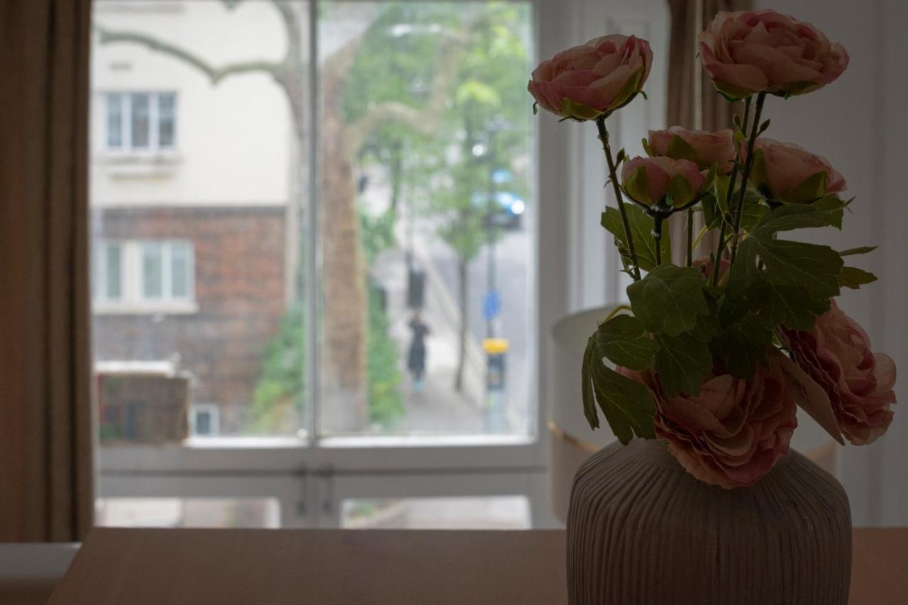 Superb Studios Next To Hyde Park London Exterior foto